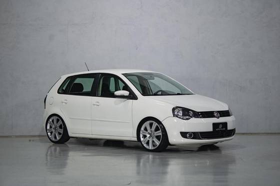 VOLKSWAGEN POLO 1.6 MI 8V FLEX 4P MANUAL